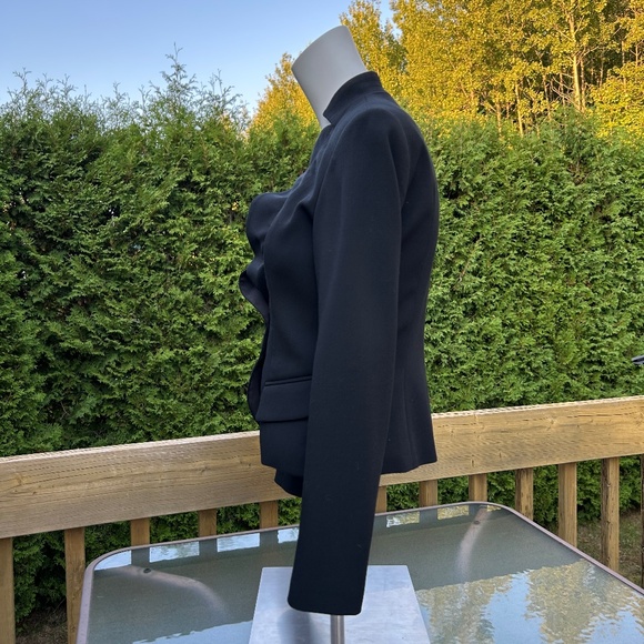 Tristan⎪Black Blazer With Floral Lining - Picture 2 of 9